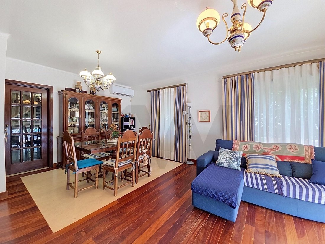 Townhouse in Cidade de Santarem, Santarem District, Portugal 2 - 19143052
