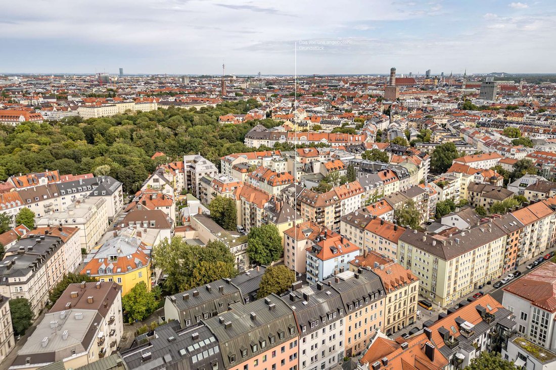 Land in Munich, Bavaria, Germany 2 - 19150015