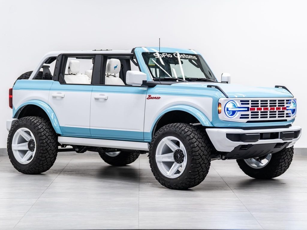 Ford Bronco 4X4 in Fort Lauderdale, FL, United States 3 - 19150628