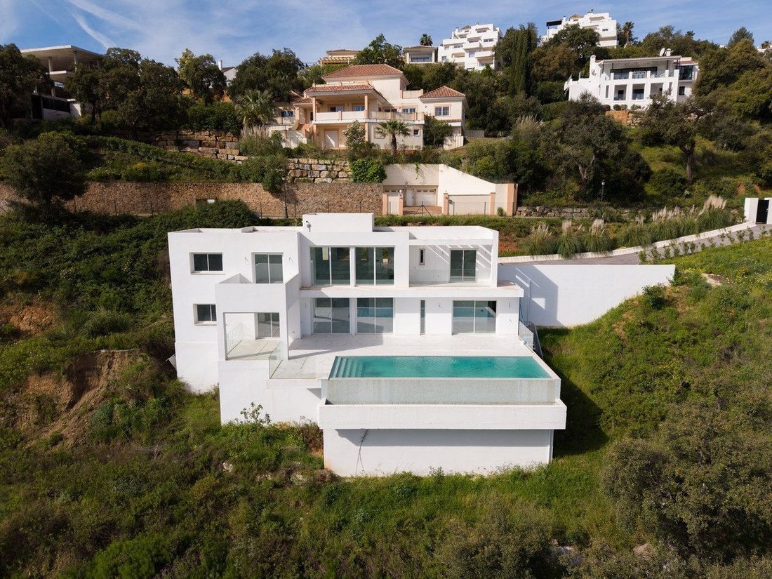 Villa in Elviria-Cabopino, Marbella, Spain 1 - 19150406