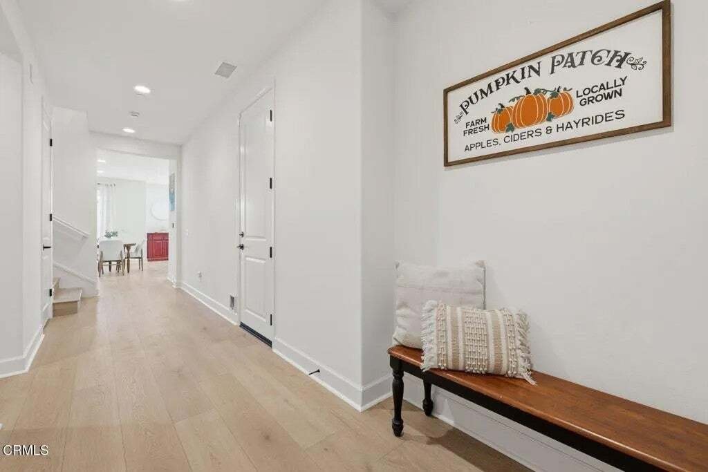 House in Ventura, California, United States 3 - 19150218