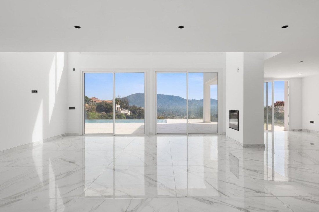 Villa in Elviria-Cabopino, Marbella, Spain 3 - 19150406