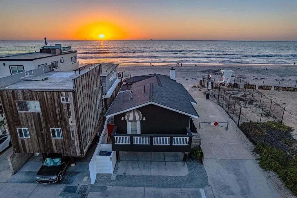 House in Imperial Beach, California, United States 2 - 19150220