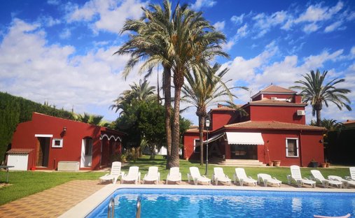 Chalet in San Juan de Alicante, Valencian Community, Spain 1