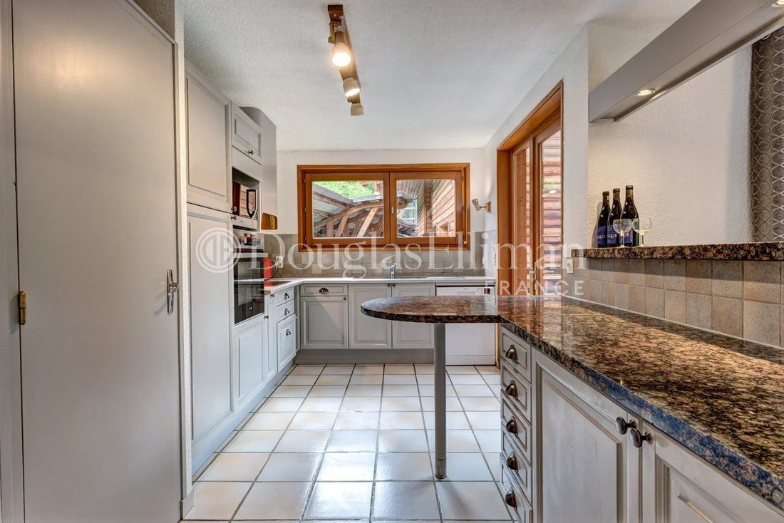 Chalet in Morzine, Auvergne-Rhône-Alpes, France 4 - 19150504