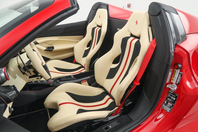 Cabriolet in Fort Lauderdale, FL, United States 5 - 19150905