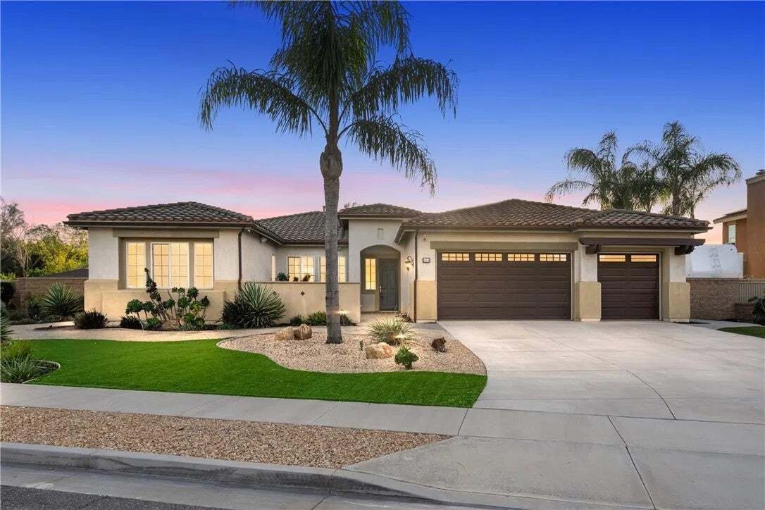 House in Corona, California, United States 1 - 19150201