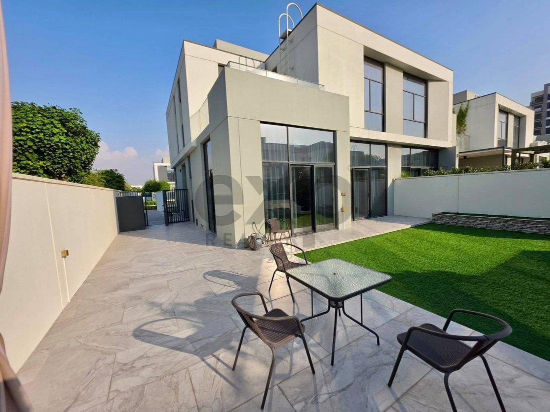 Townhouse in Jebel Ali Village, Dubai, United Arab Emirates 1 - 19150384