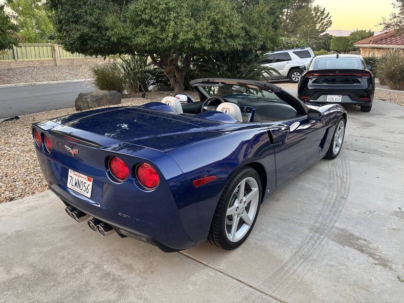 Cabriolet in Glendale, United States 4 - 19150322
