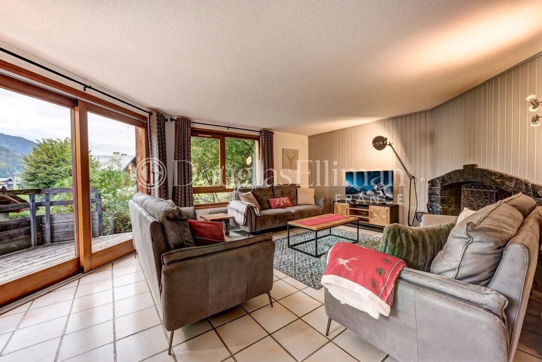 Chalet in Morzine, Auvergne-Rhône-Alpes, France 2 - 19150504