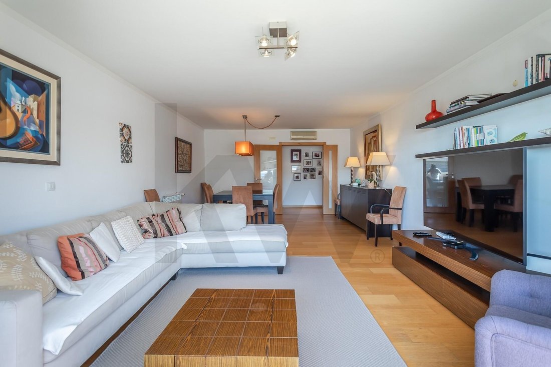 Apartment in Alges, Linda-a-Velha e Cruz Quebrada-Dafundo, Lisbon, Portugal 1 - 19150135