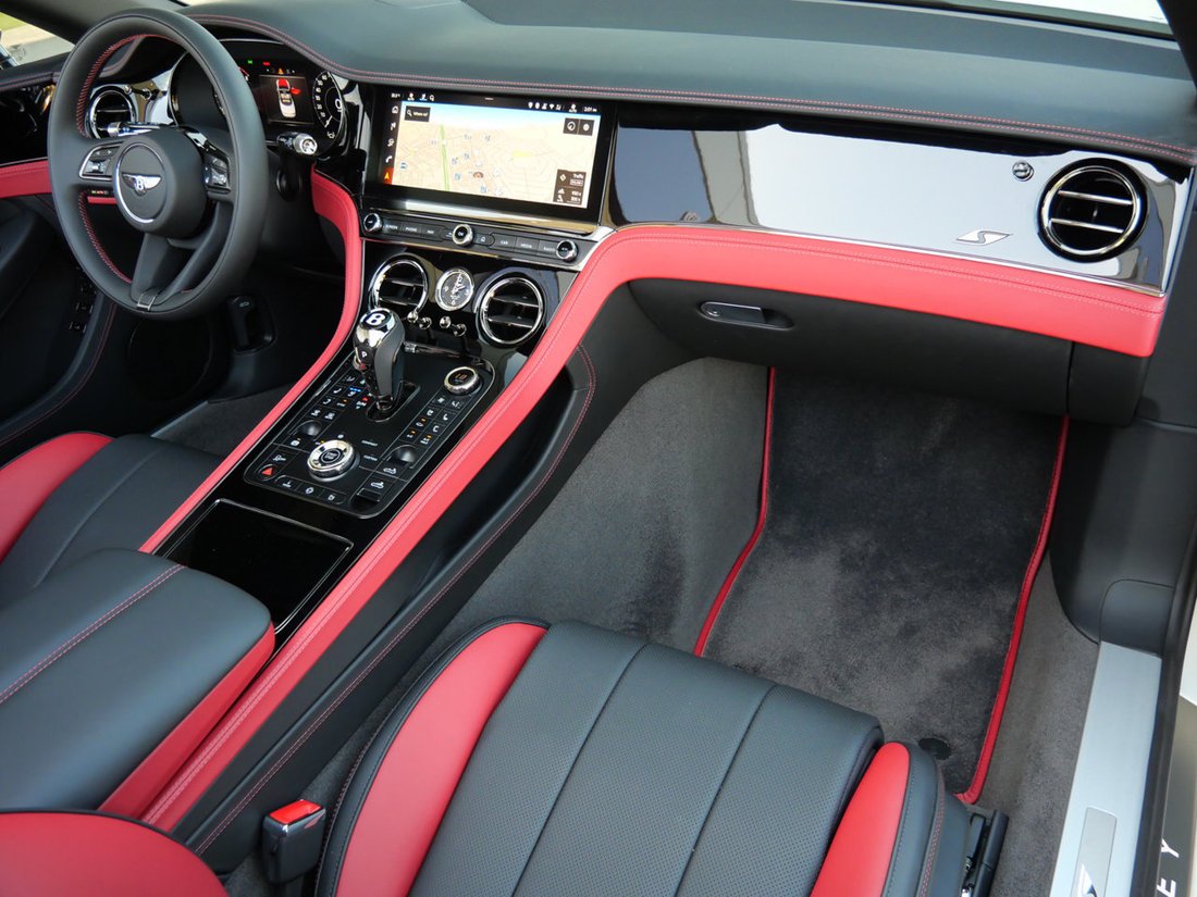 Cabriolet in Thousand Oaks, CA, United States 2 - 19150583