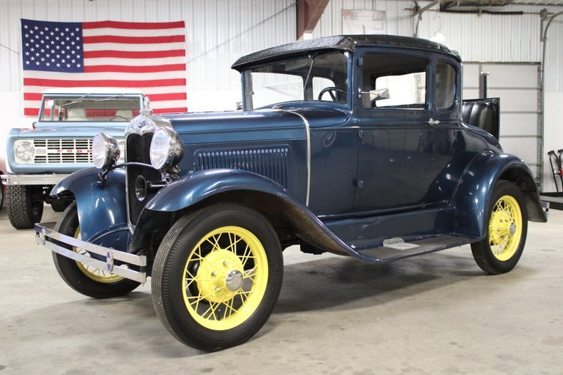 Coupe in Traverse City, United States 1 - 19150426