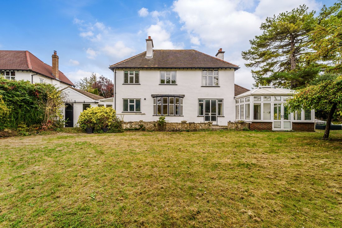 Haus in Ewell, Epsom and Ewell, England 2 - 19150290
