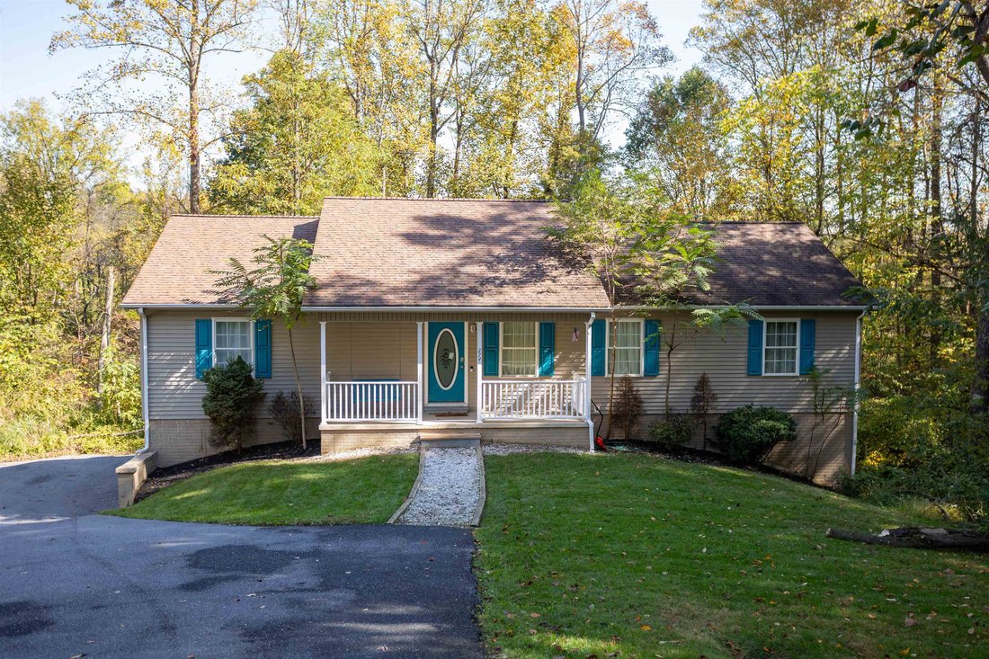House in McGaheysville, Virginia, United States 1 - 19149837
