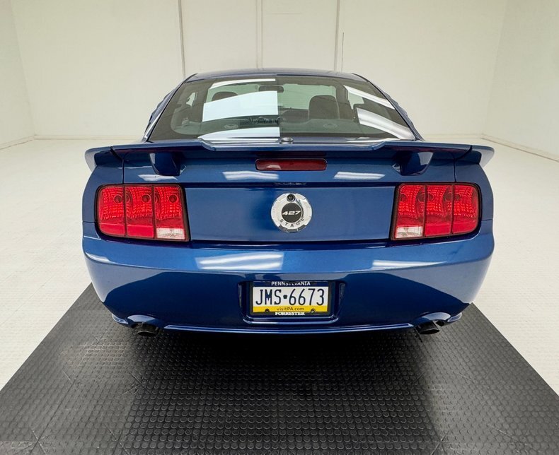 Coupe in Morgantown, United States 4 - 19150356