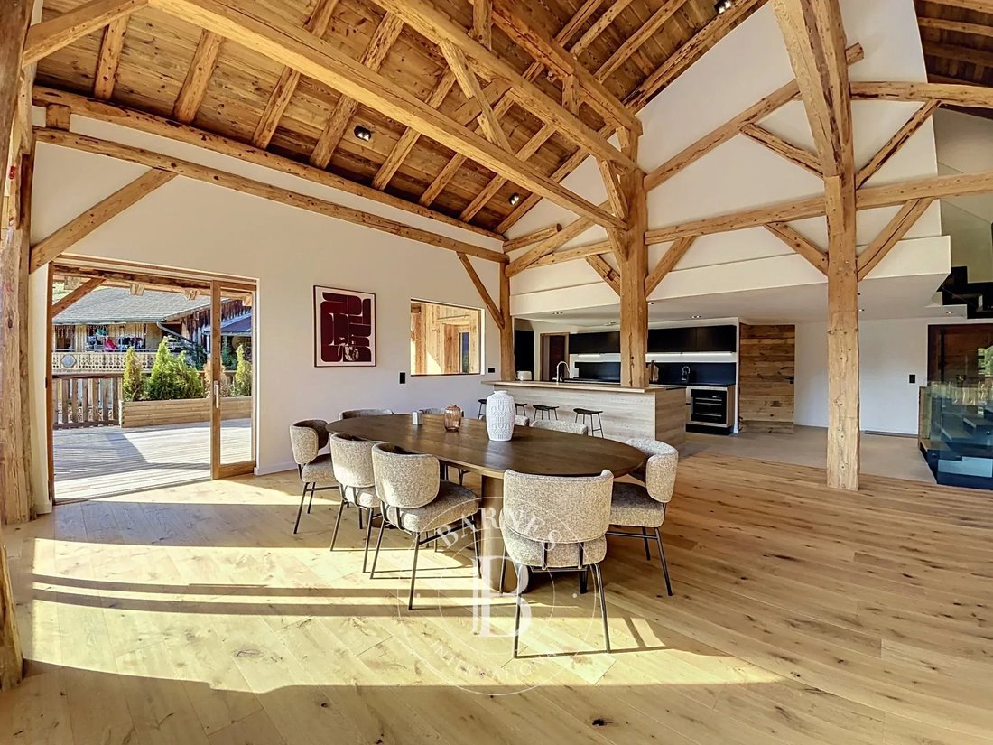 Chalet in Les Gets, Auvergne-Rhône-Alpes, France 3 - 16837007
