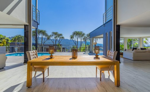 House in Montrose, KwaZulu-Natal, South Africa 1