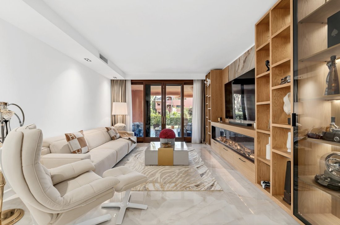 Apartment in Estepona, Andalusia, Spain 3 - 19007673