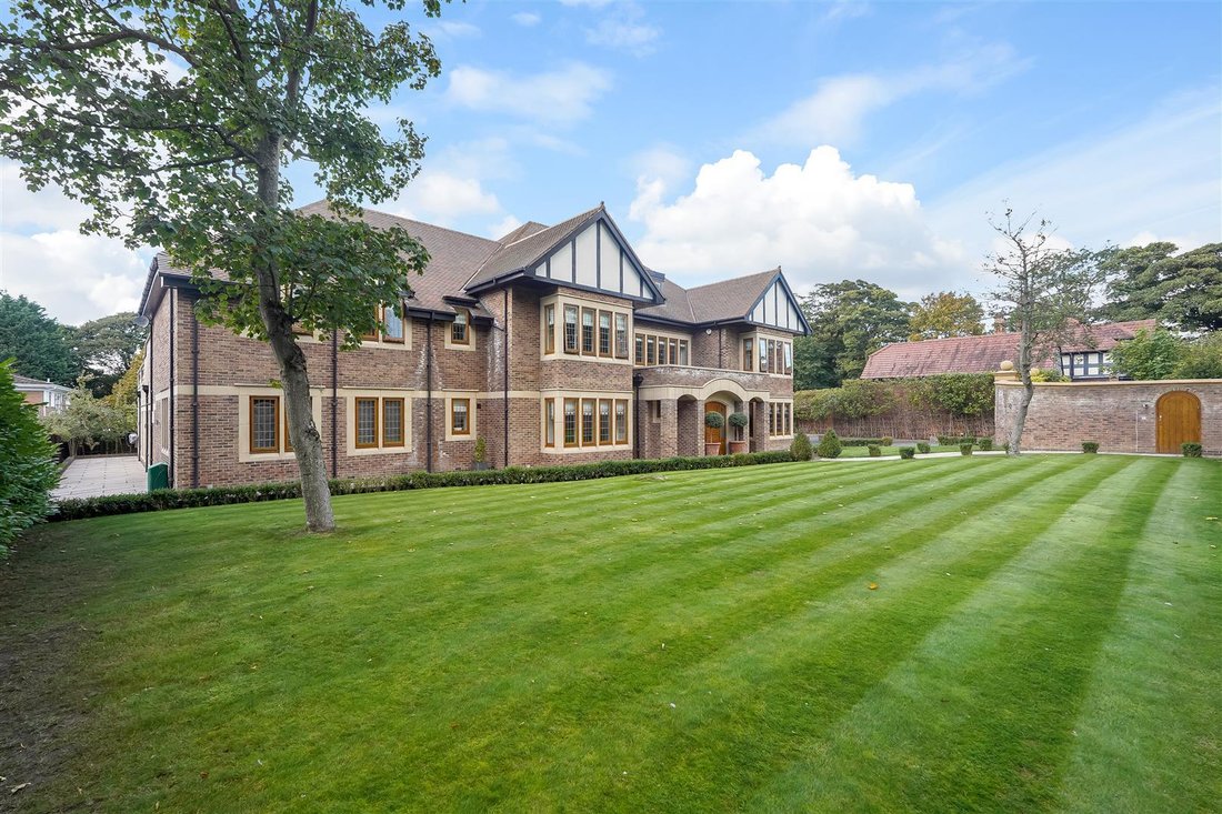 Haus in Borough of Hartlepool, England 1 - 19150209