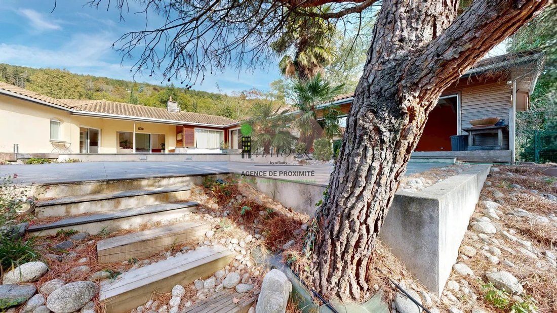 Casa a Limonest, Auvergne-Rodano-Alpi, Francia 2 - 19150746