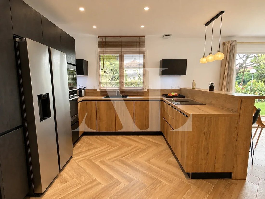 Villa in Saint Maymes-Lauvert, Antibes, Frankreich 4 - 19150763