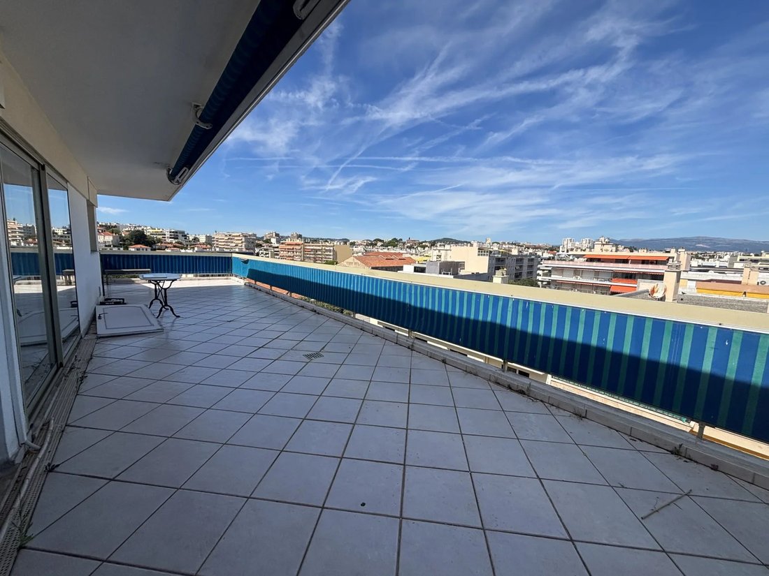 Appartamento a Lagare, Antibes, Francia 3 - 19150588