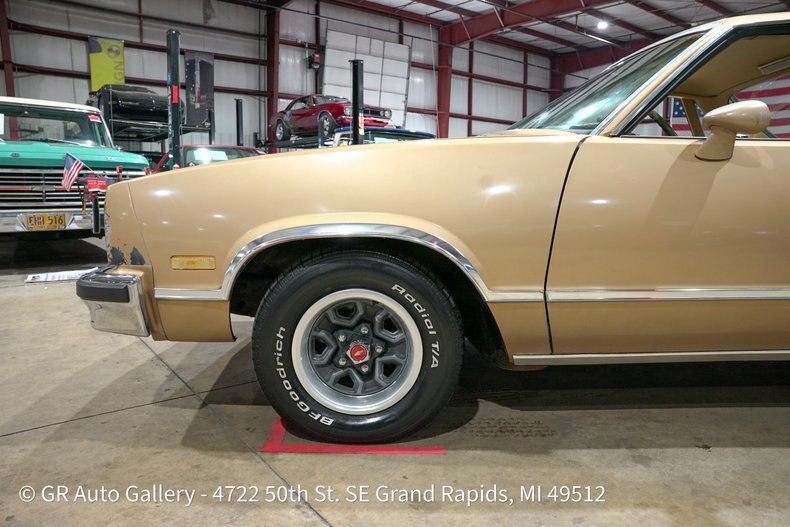 Coupe in Grand Rapids, United States 3 - 19150432