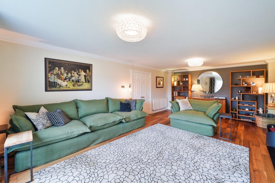 Casa a Ewell, Epsom and Ewell, Inghilterra 4 - 19150239