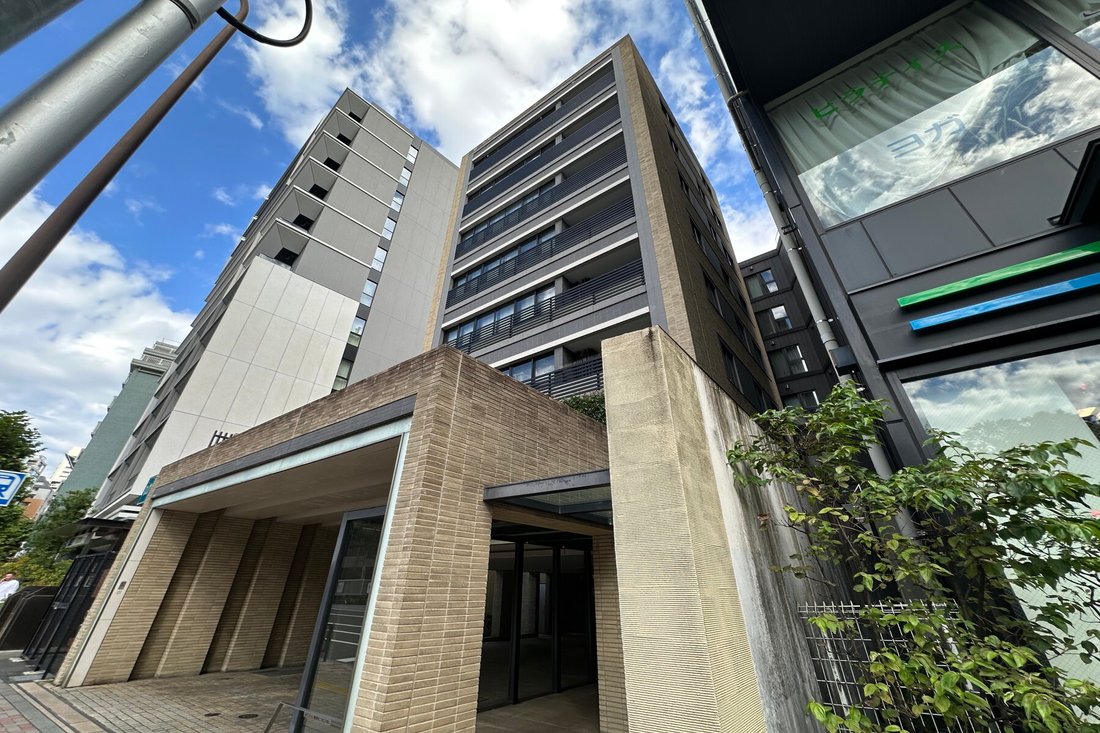 Condo in Minato City, Tokyo, Japan 1 - 19149813