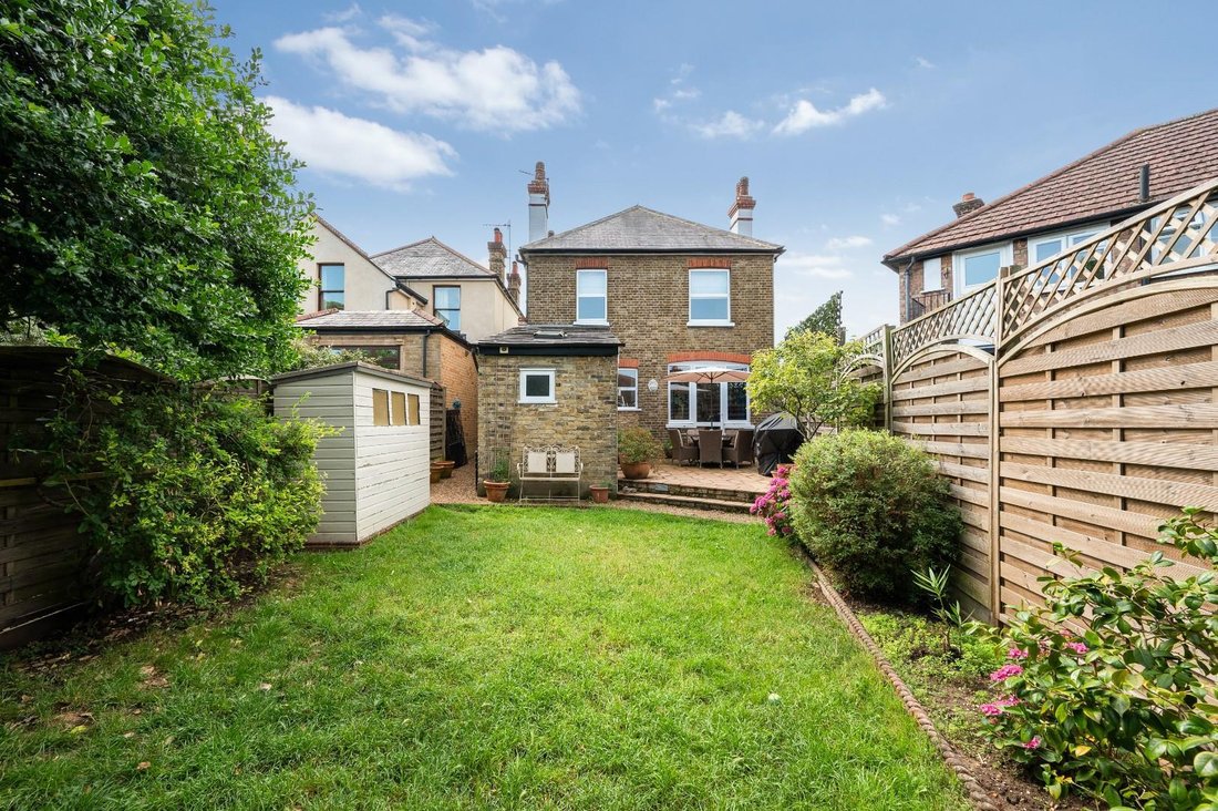 House in London Borough of Sutton, England 5 - 19150408