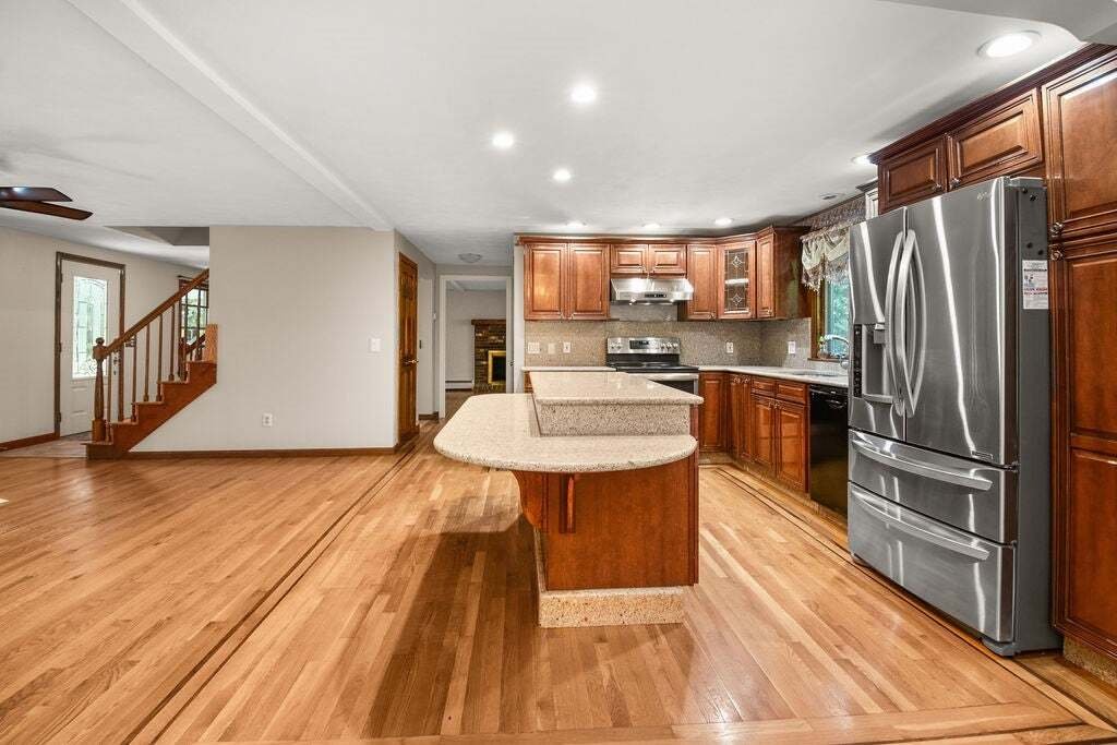House in East Greenwich, Rhode Island, United States 4 - 19149893