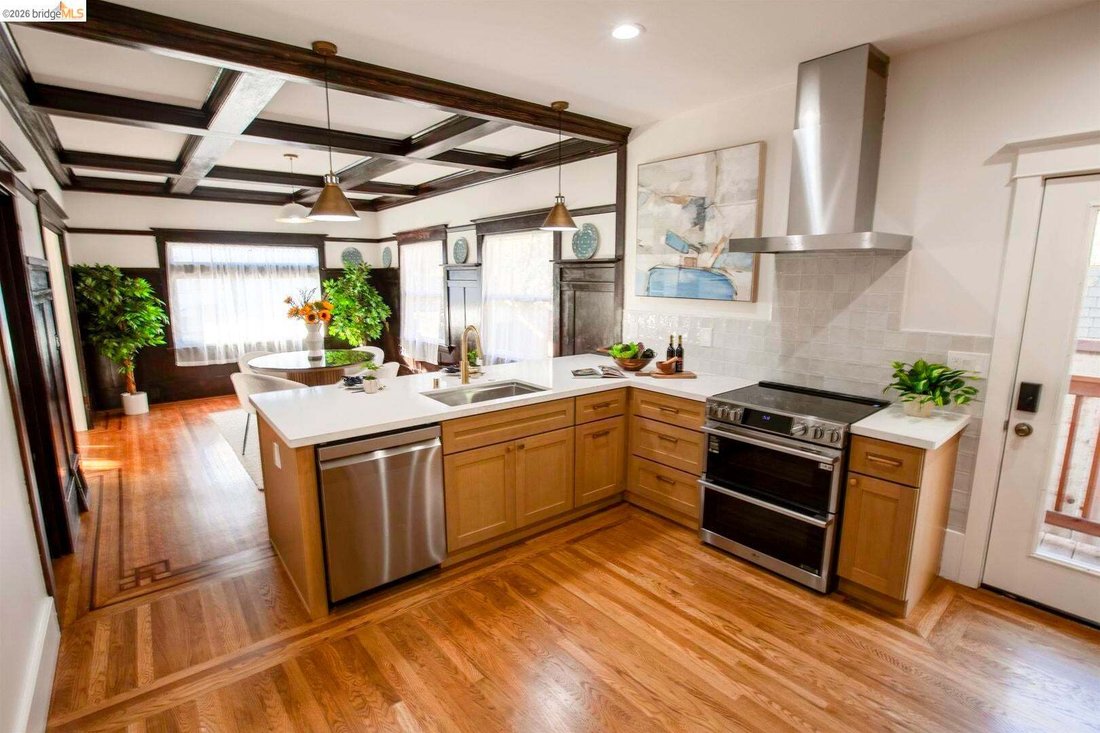 House in Oakland, California, United States 5 - 19150125