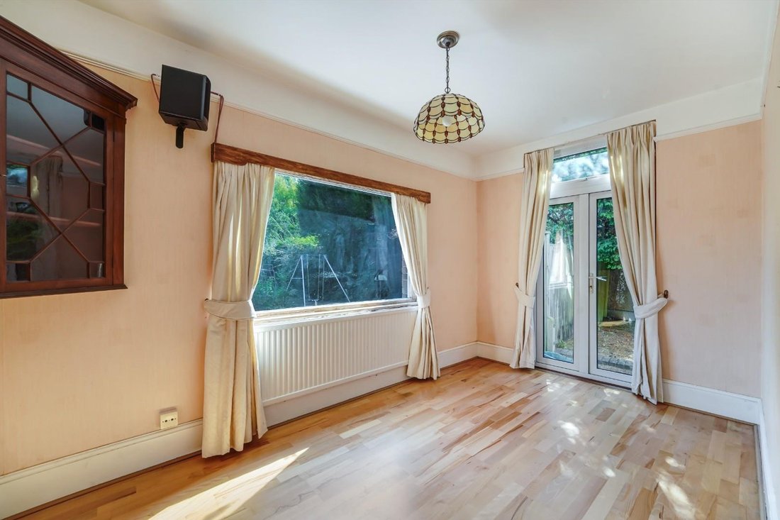 Haus in Ewell, Epsom and Ewell, England 5 - 19150310