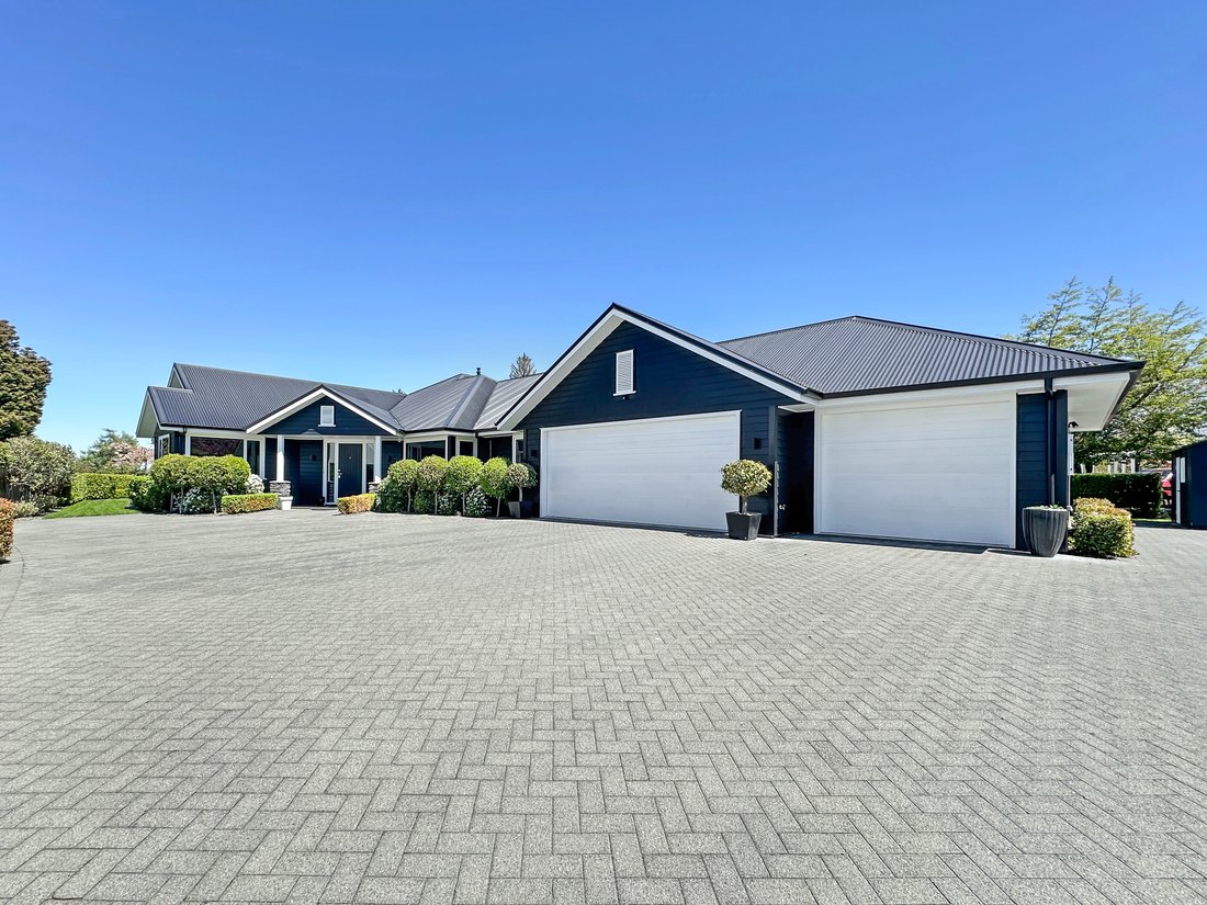 Kinloch, Waikato, New Zealand 3 - 19149771