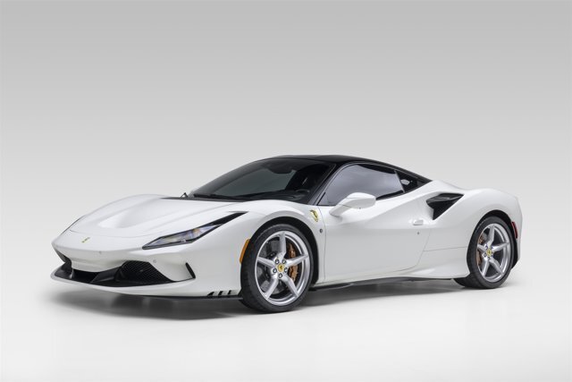 Coupe in Newport Beach, CA, United States 2 - 19150826