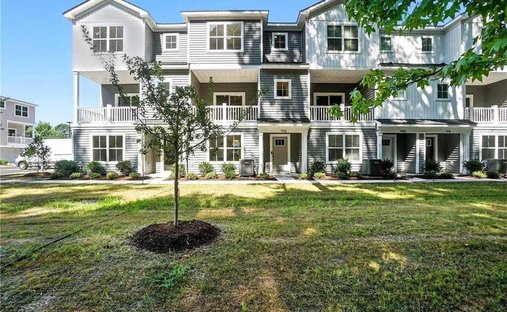 Condo in Virginia Beach, Virginia, United States 1