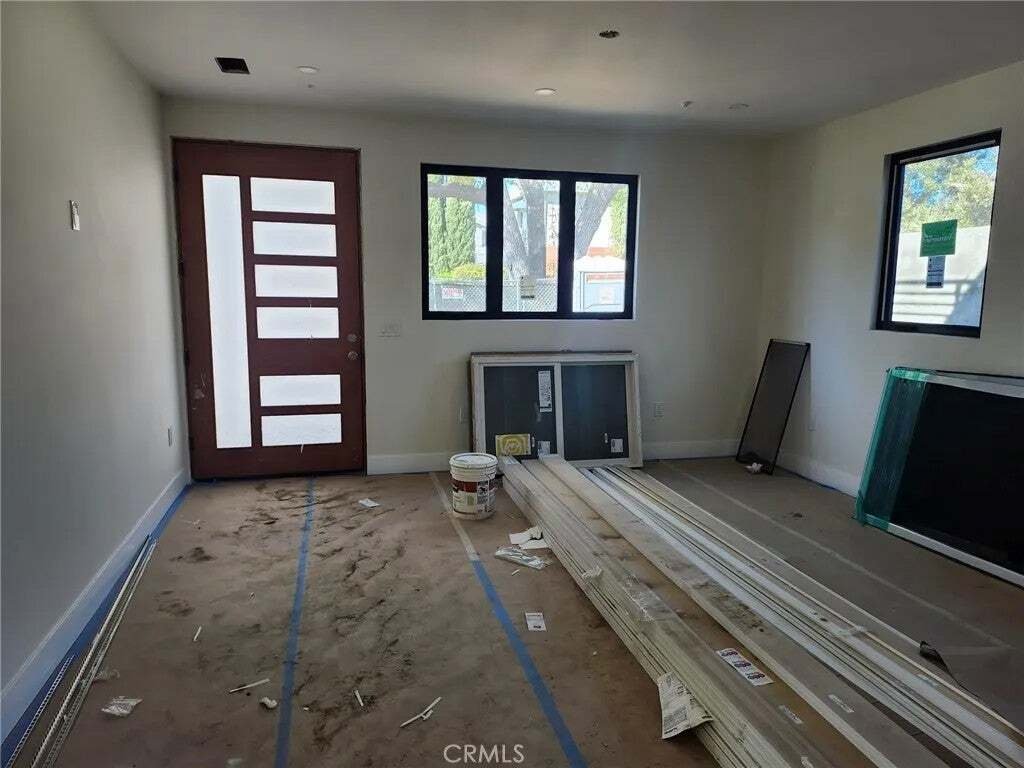 Altro a Altadena, California, Stati Uniti 2 - 19150216