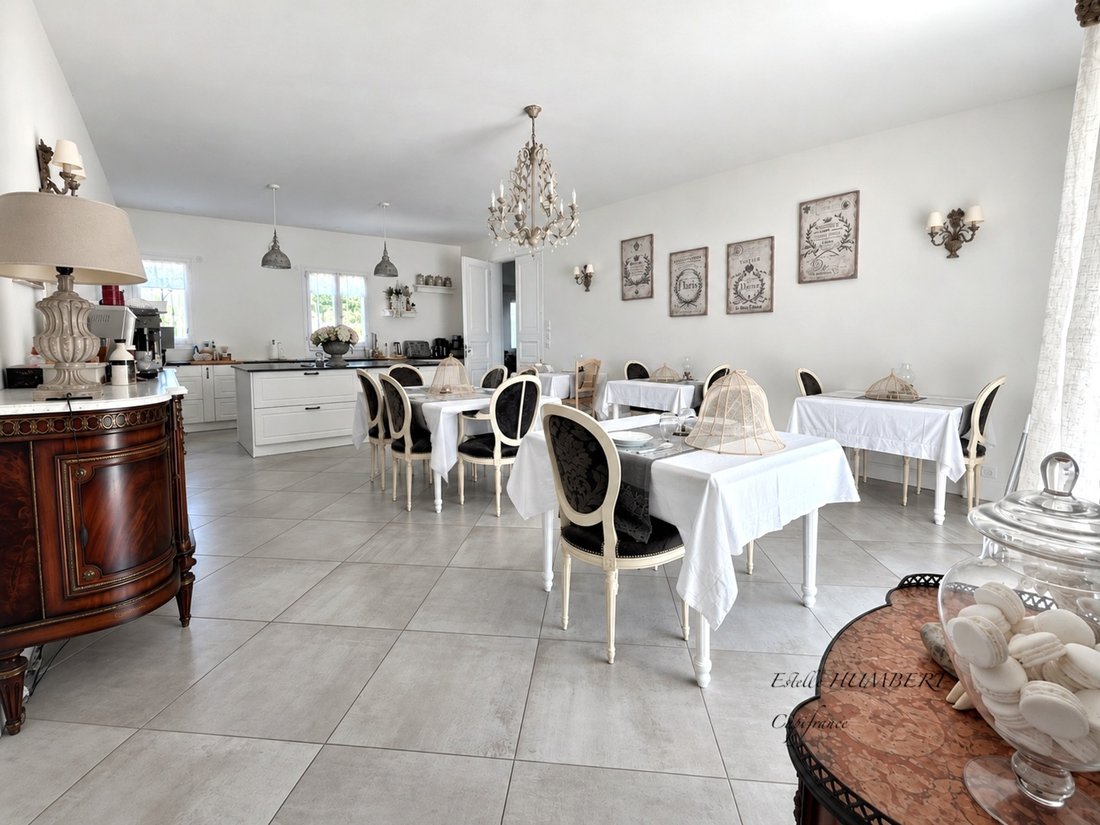House in Saint-Medard-d'Aunis, Nouvelle-Aquitaine, France 5 - 19150867