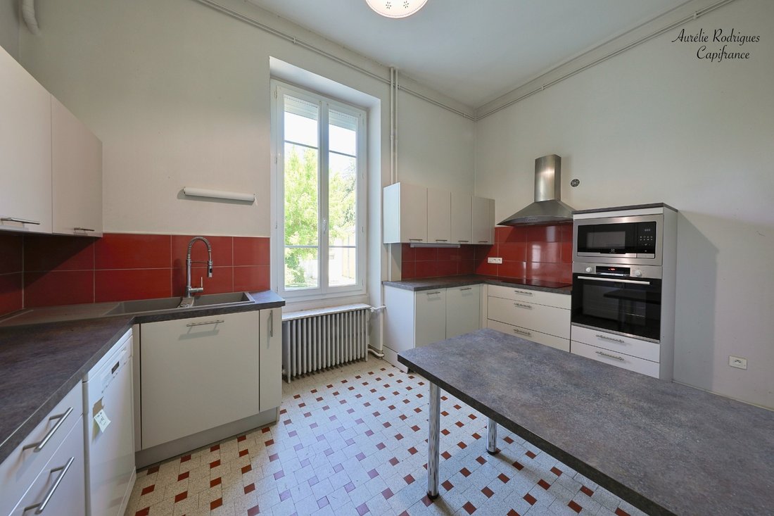 House in Centre Ville, Bourg-en-Bresse, France 4 - 19150850