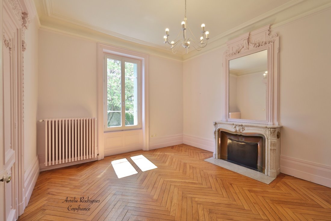 House in Centre Ville, Bourg-en-Bresse, France 2 - 19150850