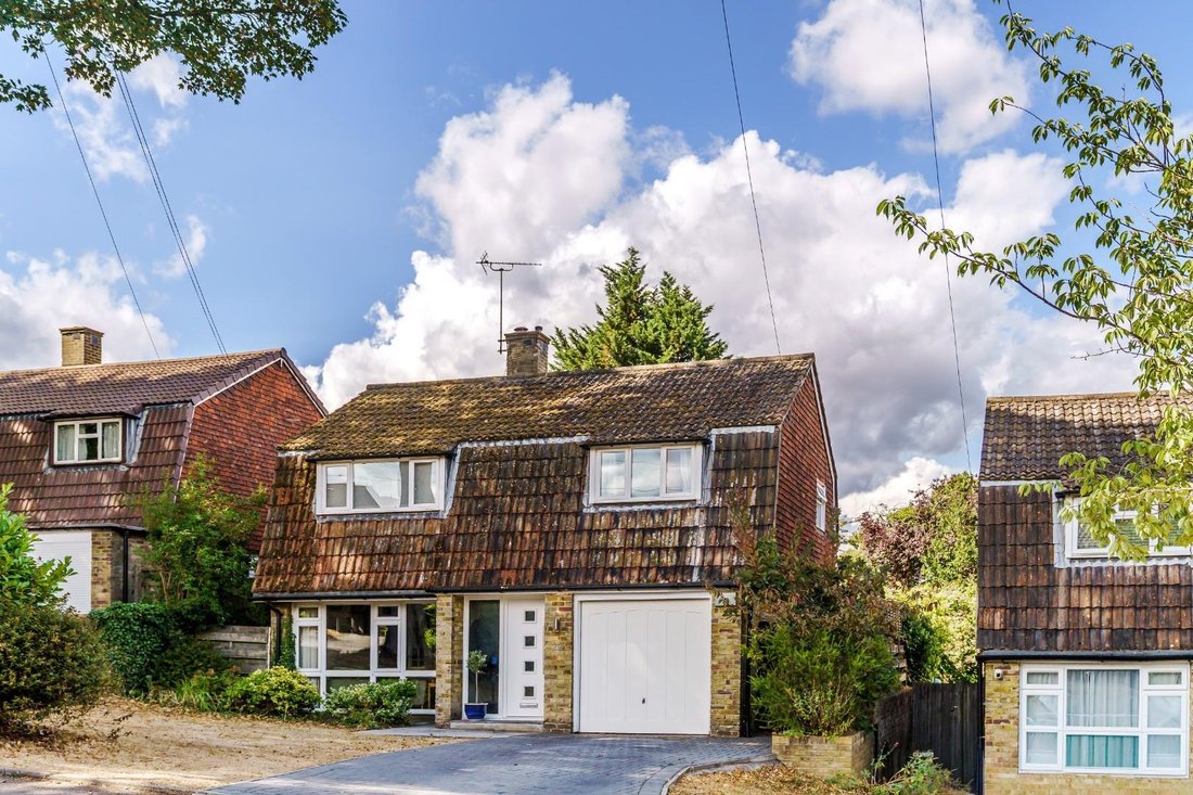 Haus in Epsom and Ewell, England 1 - 19150509