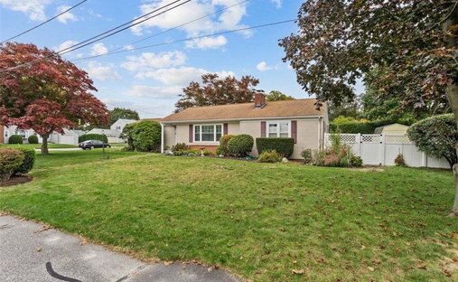 Casa a Warwick, Rhode Island, Stati Uniti 1