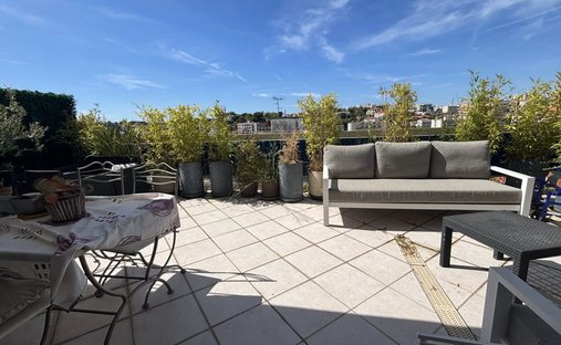 Wohnung in Lagare, Antibes, Frankreich 1