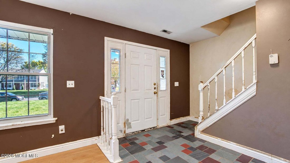 House in Manalapan Township, New Jersey, United States 3 - 19149843