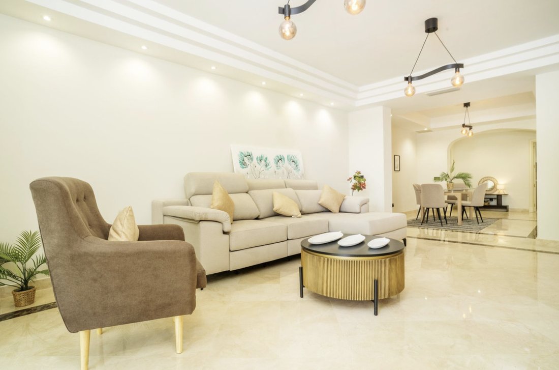 Apartment in Marbella, Andalusia, Spain 2 - 19151085