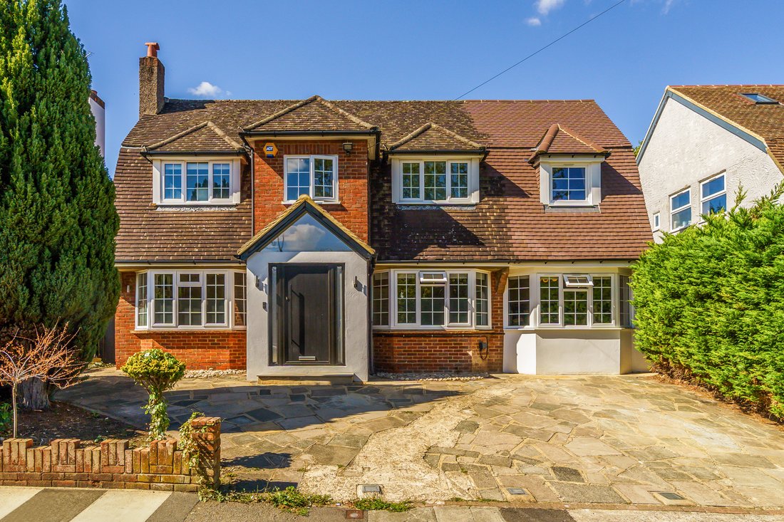 House in Ewell, Epsom and Ewell, England 2 - 19150297