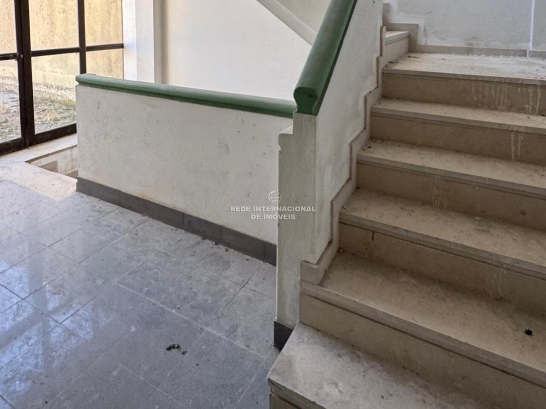 Estate in Falagueira-Venda Nova, Lisbon, Portugal 3 - 19151027
