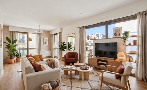 Appartement à La Fourche-Guy Môquet, Paris 17e Arrondissement, Paris 1