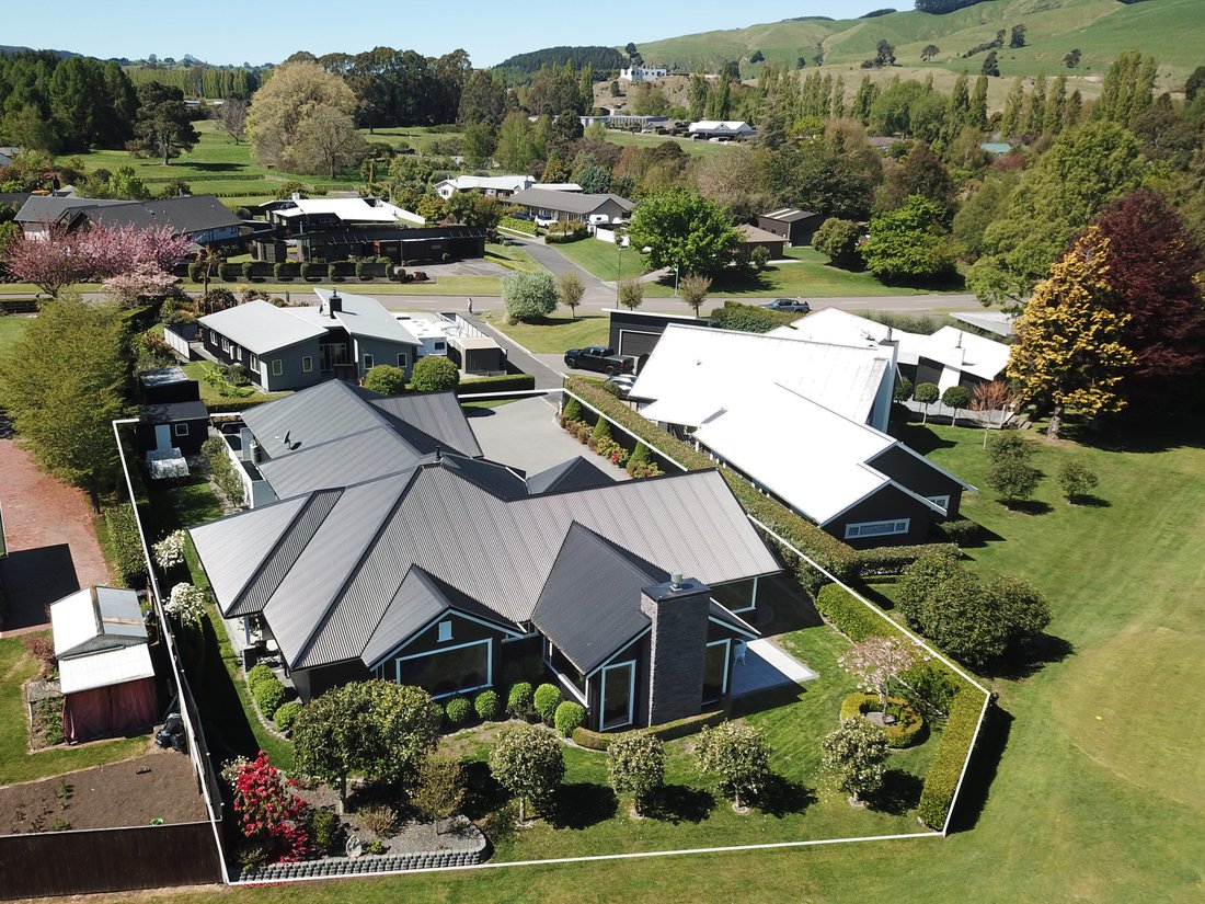 Kinloch, Waikato, New Zealand 4 - 19149771